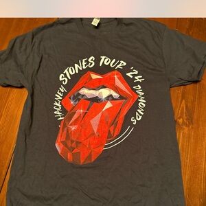 Gildan Black T-Shirt with Red Graphic